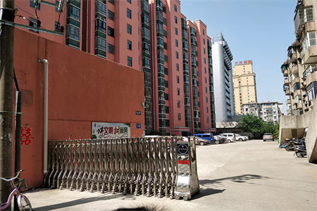 丽景名郡3室2厅1卫45万110m2出售